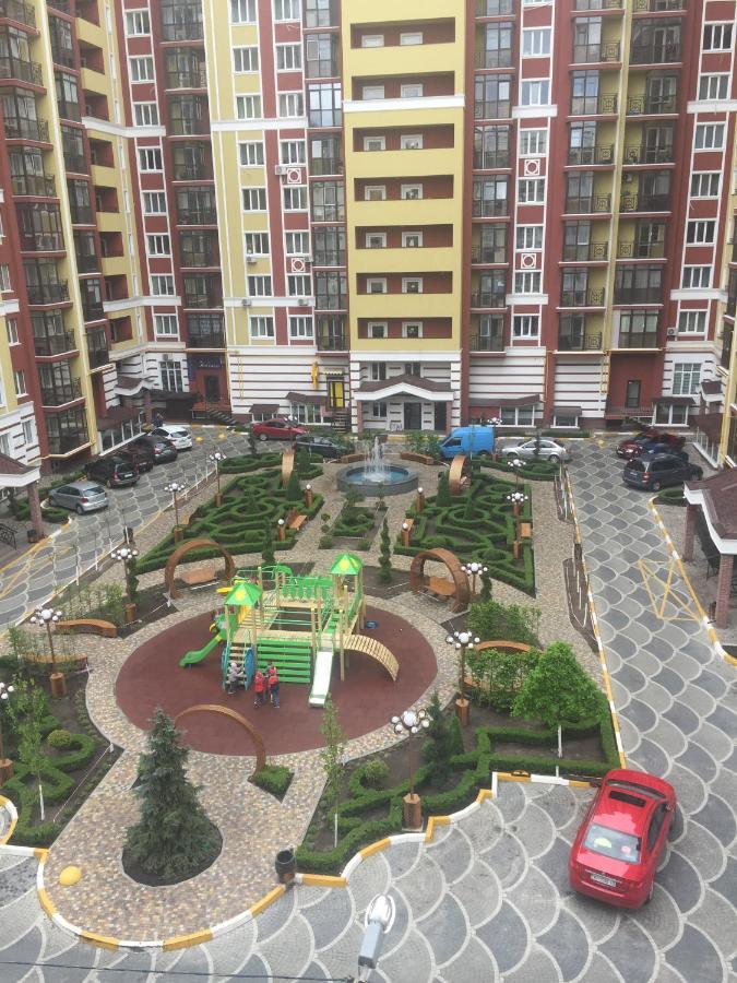 Сучасна Та Простора Квартира В Гарному Районі Міста Біля Парку Irpiň Exteriér fotografie